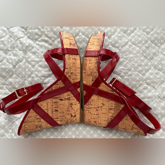 Kardashian Collection red wedge shoes w/ wrap buckle, never worn smoke/pet free - Picture 1 of 5